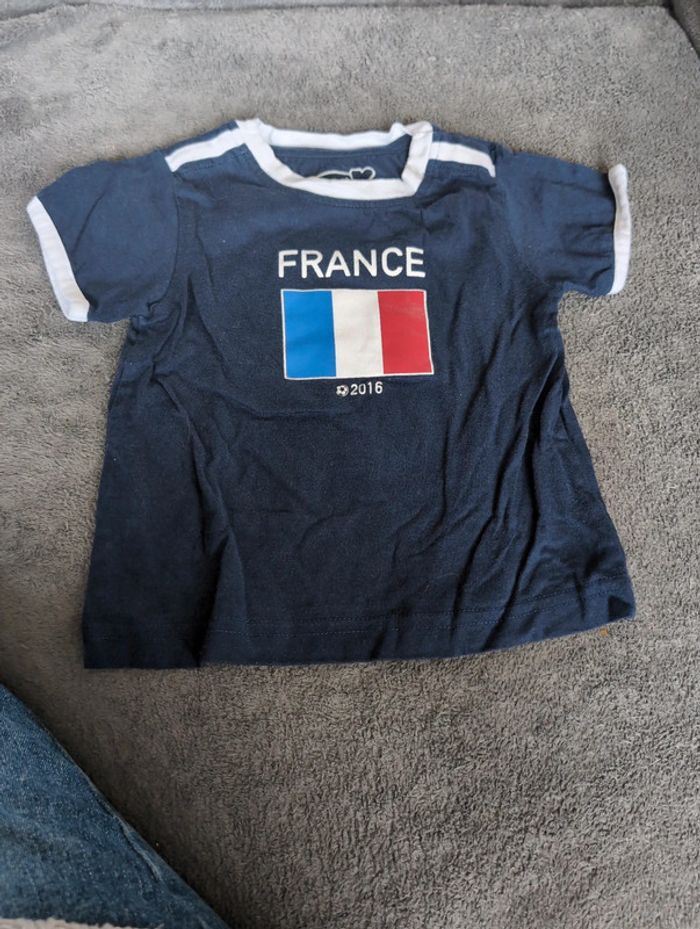T shirt foot 9 mois
