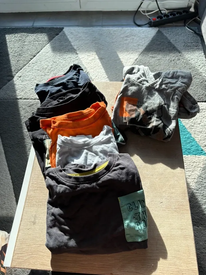 Lot de 36 vêtement en  5 ans - photo numéro 2