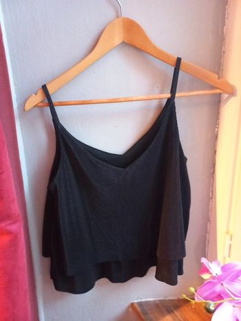 Beau débardeur habillé tissu brillant sorties taille unique