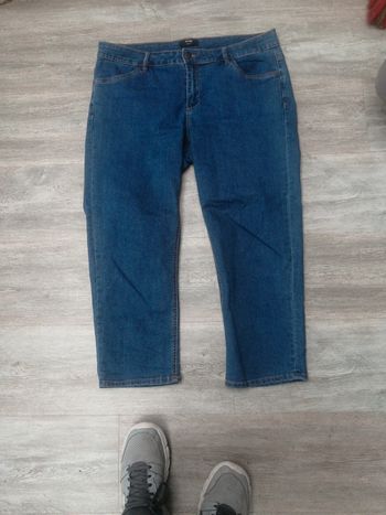 Jean / Pantacourt T. 44 slim fit