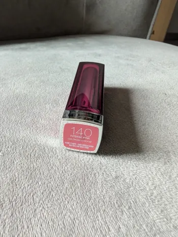 Rouge à lèvres 140 intense pink Maybelline