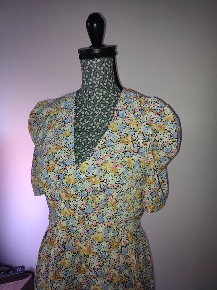 Robe fleurie - photo numéro 2