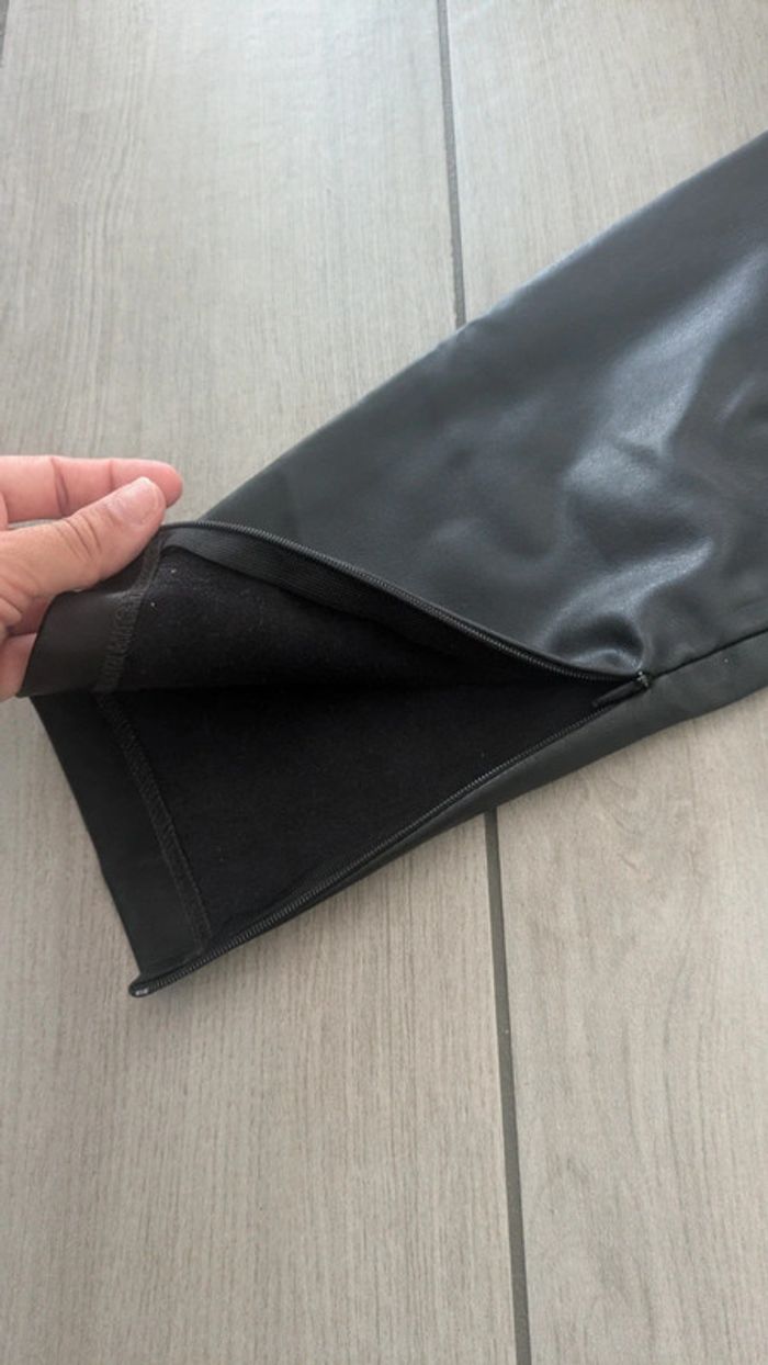 Legging Zara simili cuir - photo numéro 3