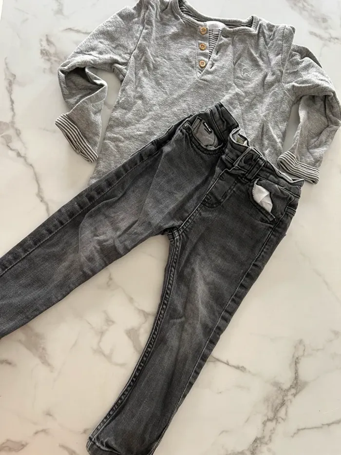 Ensemble jeans et haut cadet Rousselle taille 2/3 ans