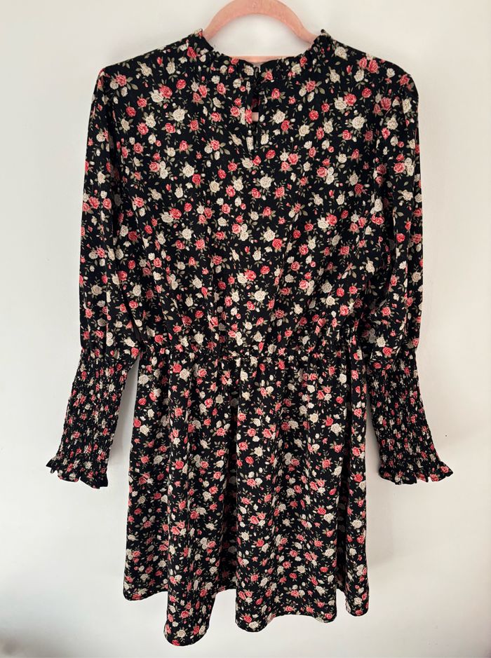 Robe fleurie - photo numéro 4