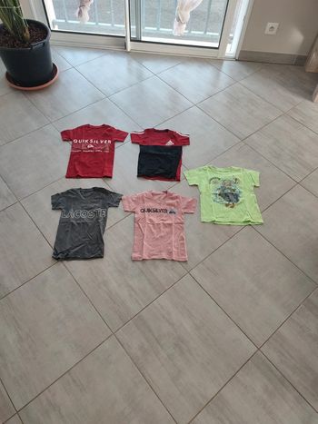 Lot Tshirt garçon été 4 ans