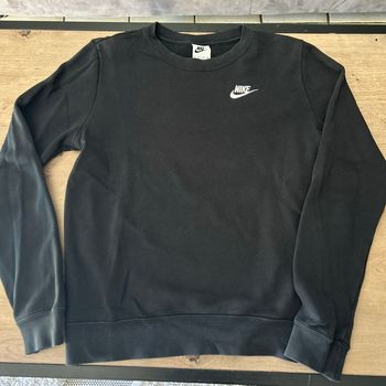 Pull sport Nike homme