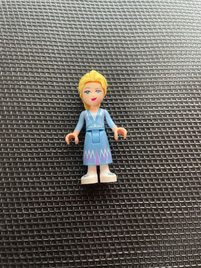 Lego Disney princesses mini figurine Elsa reine des neiges 2 Frozen minifigure lego officiel - photo numéro 2