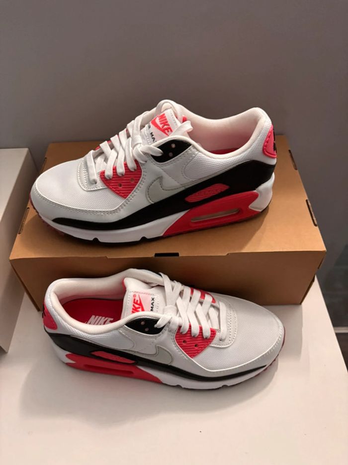 Nike Air Max 90 P.38,5 Neuves unisex - photo numéro 9