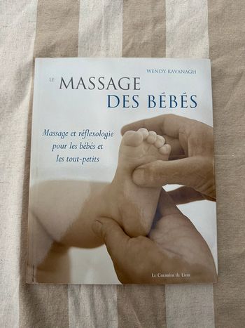 Livre massage bébés