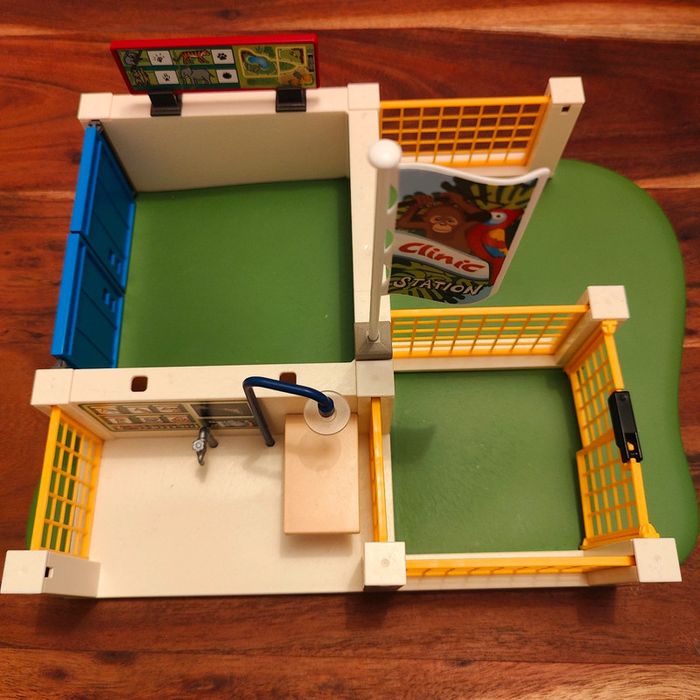 Clinique station playmobil 4009 - photo numéro 2
