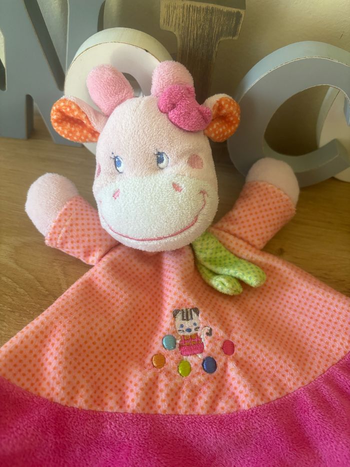 Doudou plat vache rose écharpe verte mots d enfants - photo numéro 3