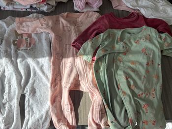 4 pyjamas 6 mois