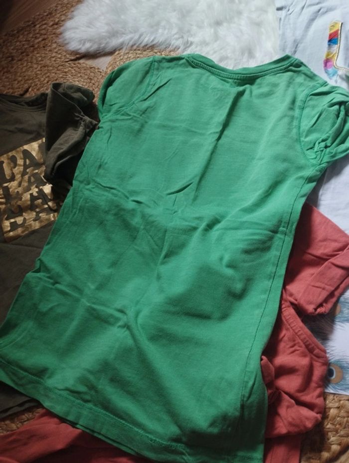 Lot t-shirts manches courtes 8ans - photo numéro 7