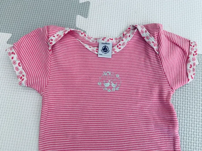 Lot de 2 bodies MC Petit Bateau 24M - photo numéro 3