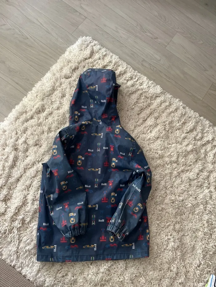 Manteau imperméable petit prince 🤴 8 ans - photo numéro 2