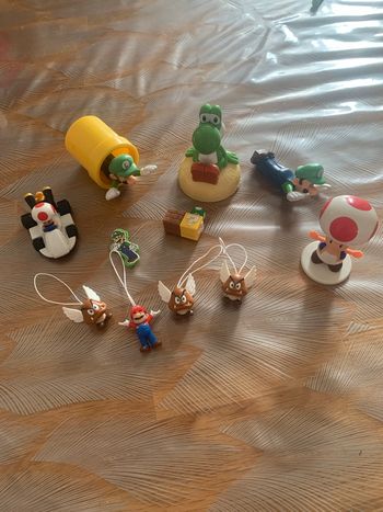 Divers jouet Mario, Luigi, Toad
