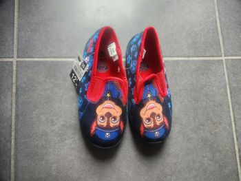 Chaussons Pat patrouille neufs pointure 30