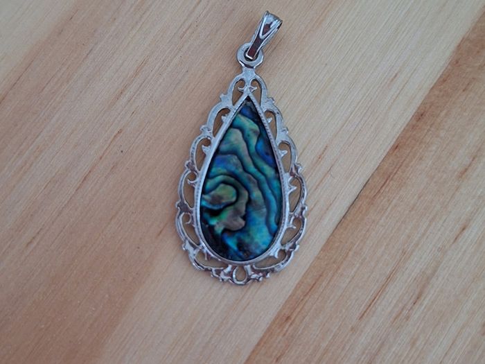 Pendentif nacre