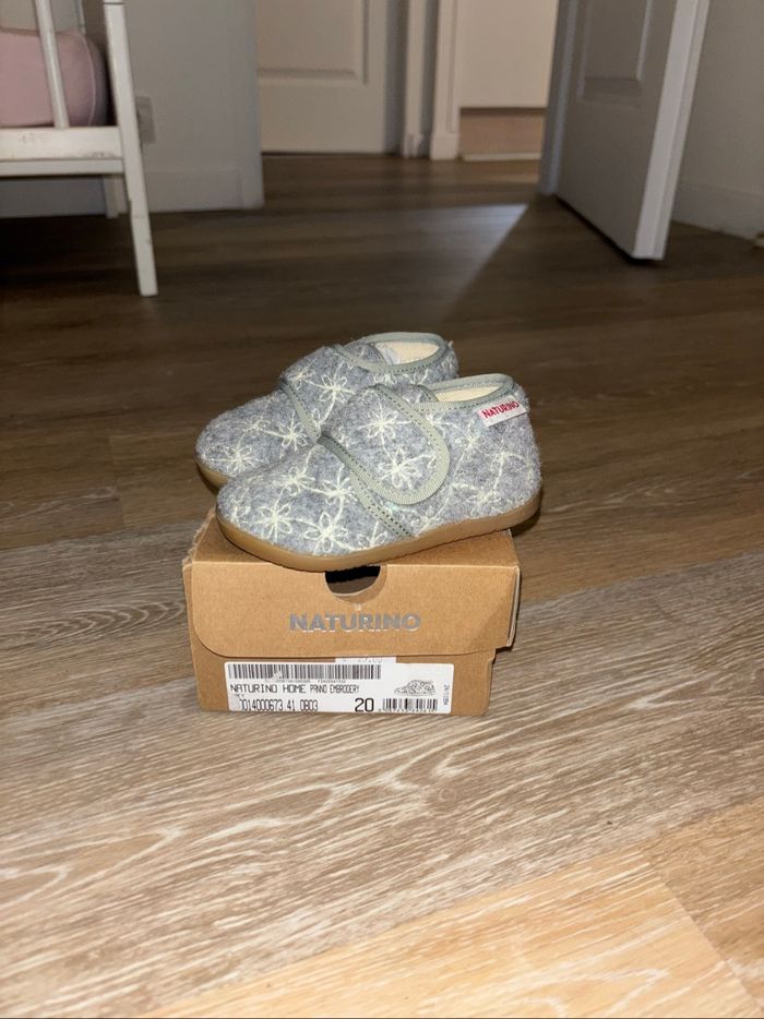 Chausson neuf Naturino
