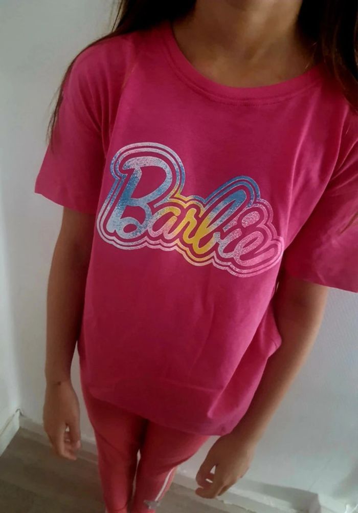 T shirt barbie neuf