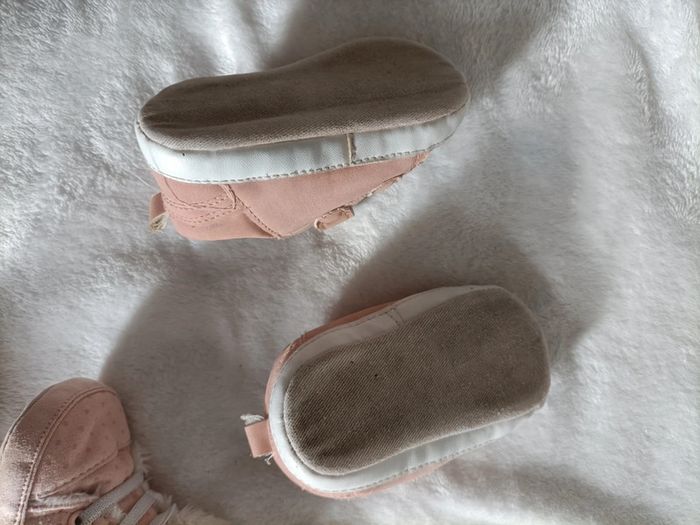 Lot de 2 paires de chaussures bébé - photo numéro 7