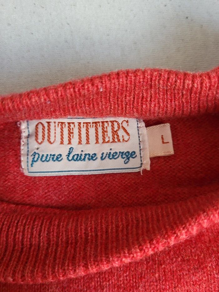 Magnifique pull outfitters en pure laine vierge - photo numéro 2
