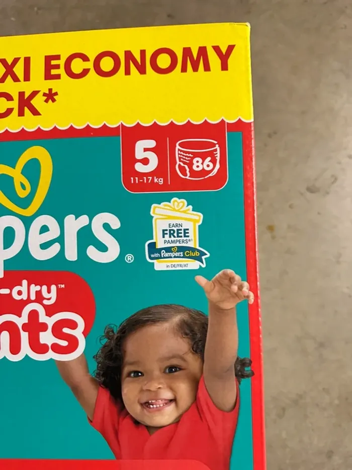 Paquet de couches Pampers pants taille 5 quantité 86 - photo numéro 2