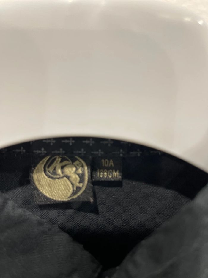 Chemise noire - photo numéro 3