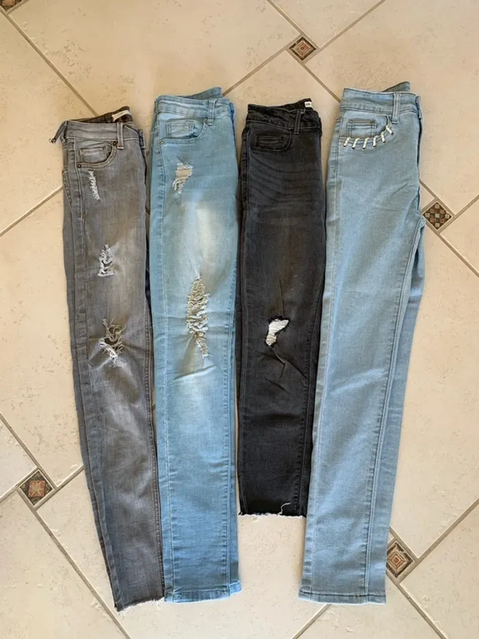 Lot de 4 jeans troués skinny femme fille 32