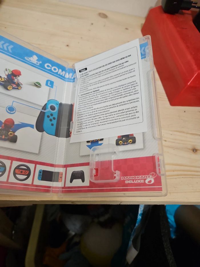 Boite vide Mario kart - photo numéro 2