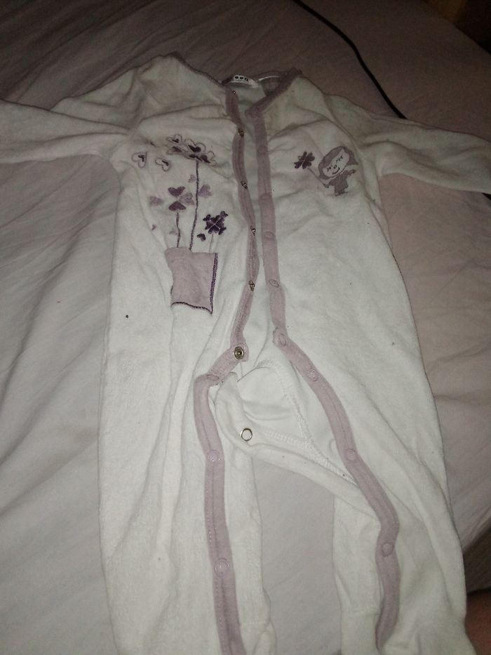 Lots pyjama 6 mois - photo numéro 3