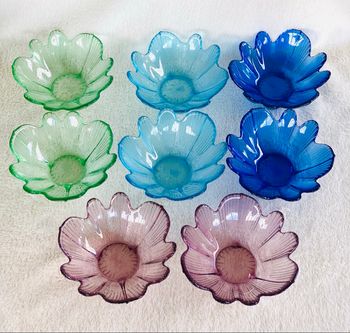 Lot de 8 Coupelles en verre en forme de fleurs