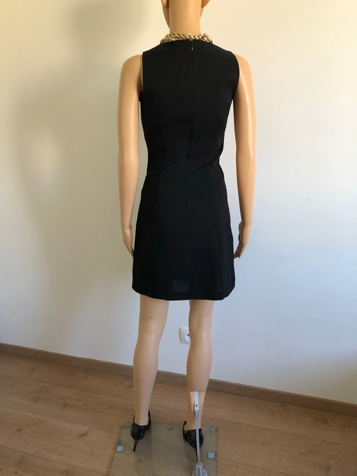 Robe noire neuve sans manches Morgan taille 34 (valeur 65€) avec défaut - photo numéro 6