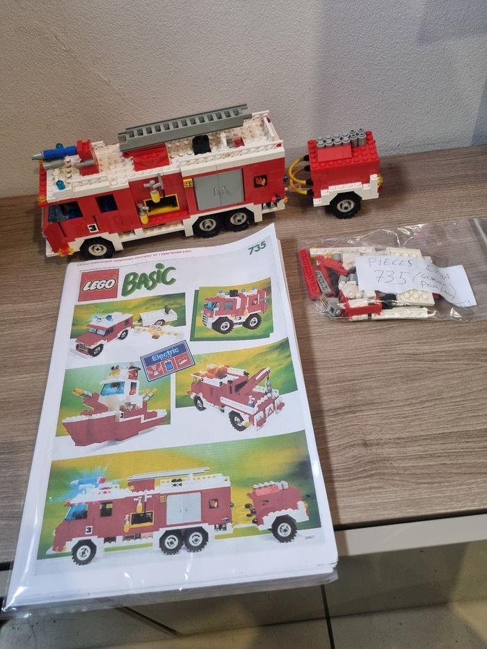 Lego 735 basic building set électrique