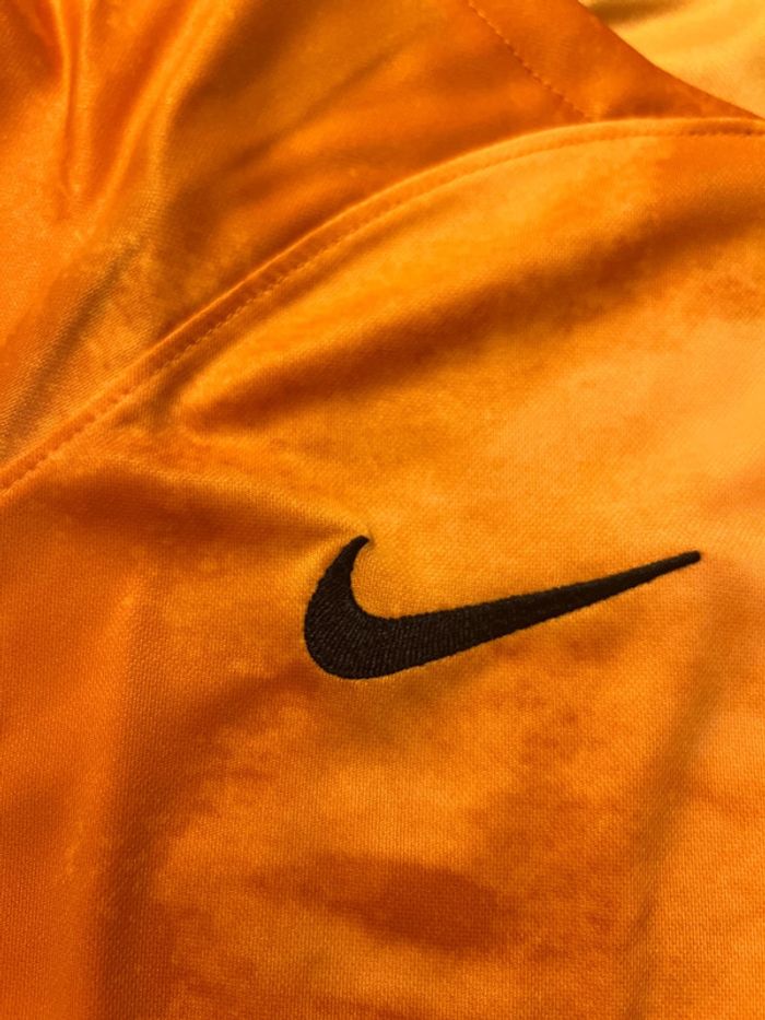 Maillot de foot Nike, équipe Pays-Bas avec chaussettes taille 7/8 ans authentique neuf - photo numéro 4