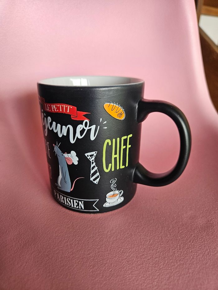 Tasse - mug disney ratatouille remy noir disneyland paris - photo numéro 2