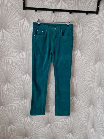Joli pantalon velours taille 36