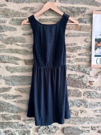 Robe bleue marine taille 38