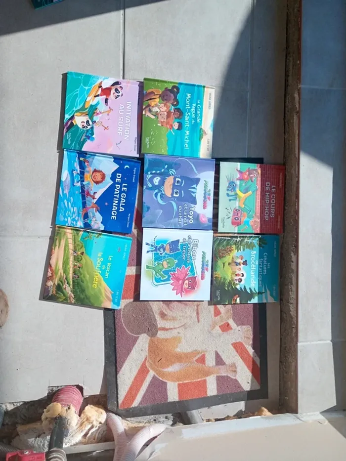 Lot de 8 livres neuf ,macdo burger king