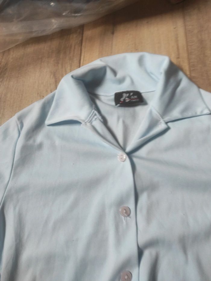 Chemise taille 34 36 - photo numéro 3