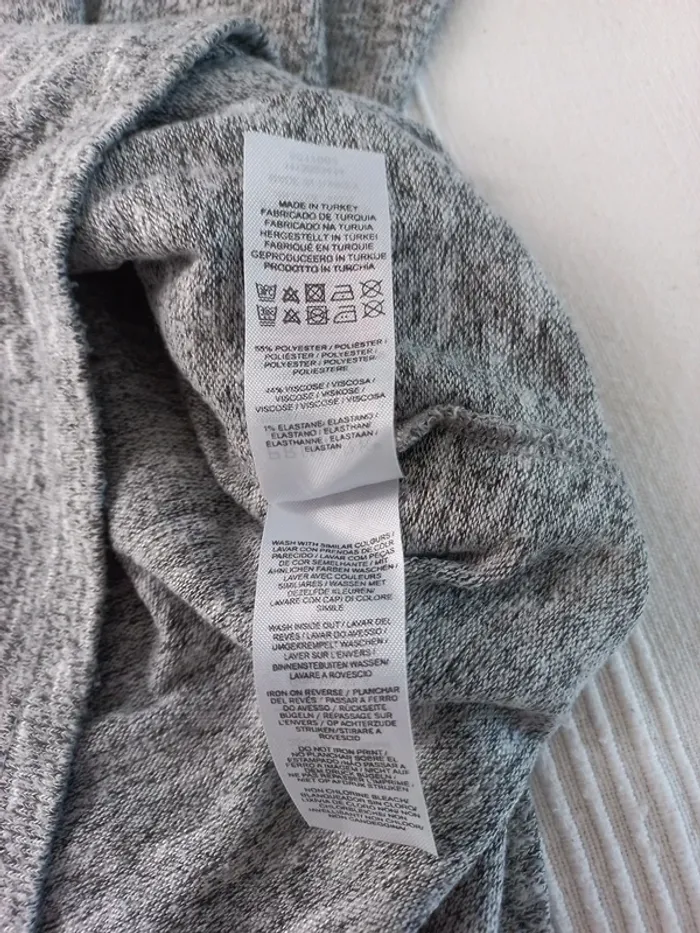 Pull gris Chine 10 ans - photo numéro 4
