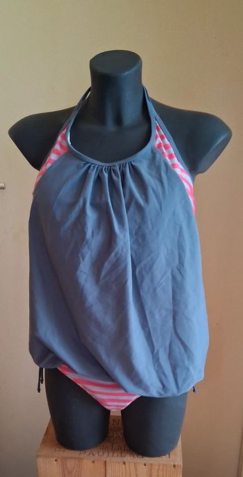 Maillot de bain 2 pièces taille 44
