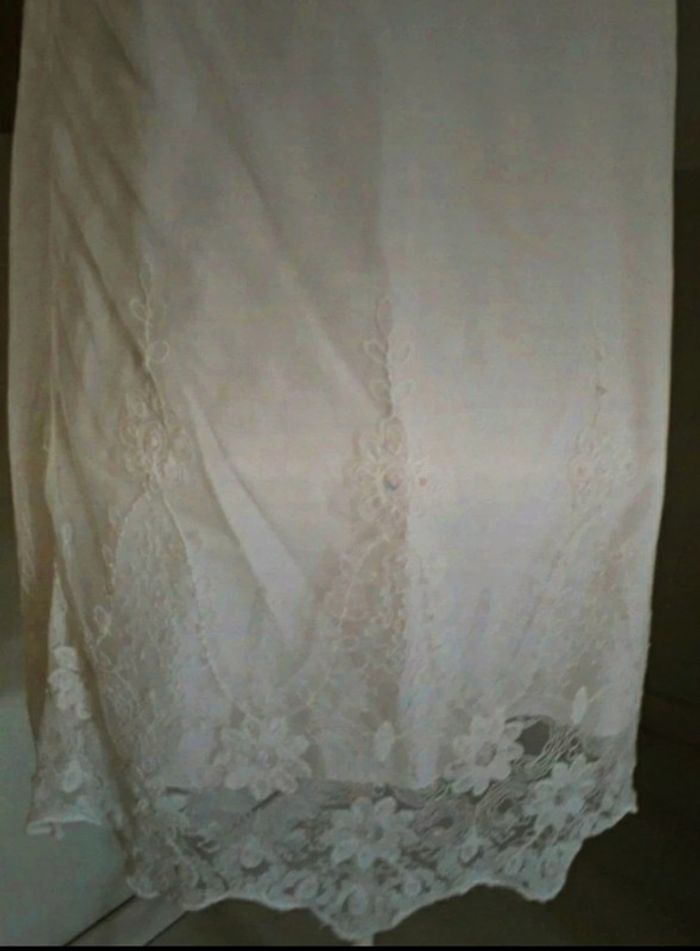 Robe de cérémonie - photo numéro 2