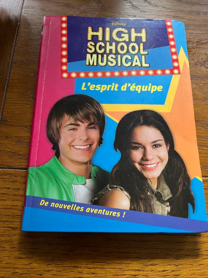 Livre High School Musical Tome 2