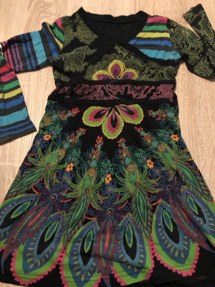 Robe desigual  3-4 ans - photo numéro 4
