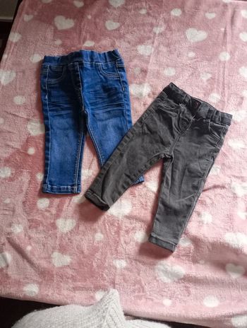 Lot de 2 jeans 9 mois