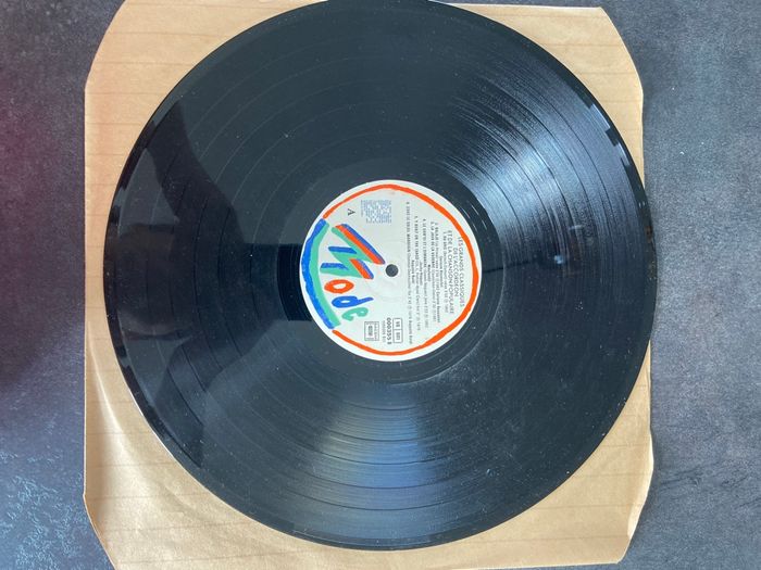 3 vinyles 33 tours Les grands classiques de l’accordéon et de la musique populaire - photo numéro 8