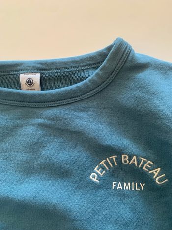 Sweat-shirt bleu petit bateau 