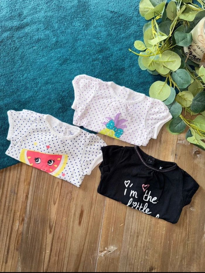 Lot 3 tee shirt 6 mois